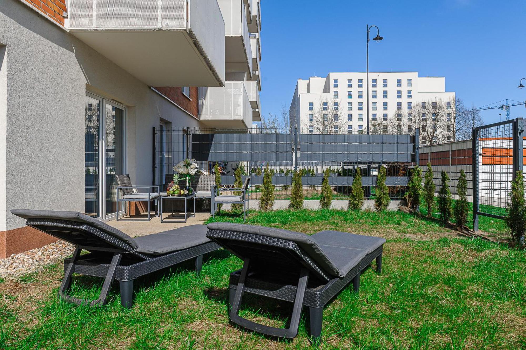 Lumina Luxury Apartment With Garden Lodz  Exterior photo